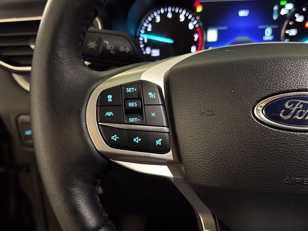 2023 Carbonized Gray Metallic Ford Explorer XLT RWD SUV