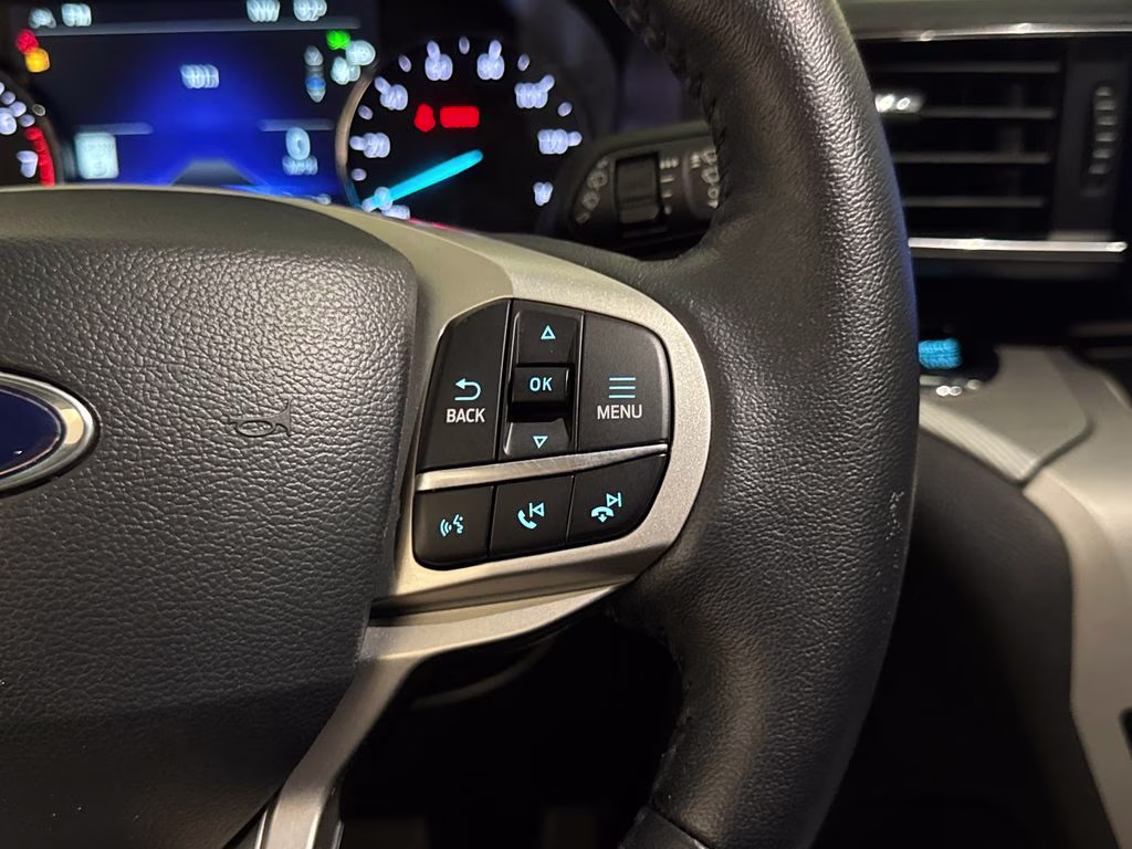 2023 Carbonized Gray Metallic Ford Explorer XLT RWD SUV