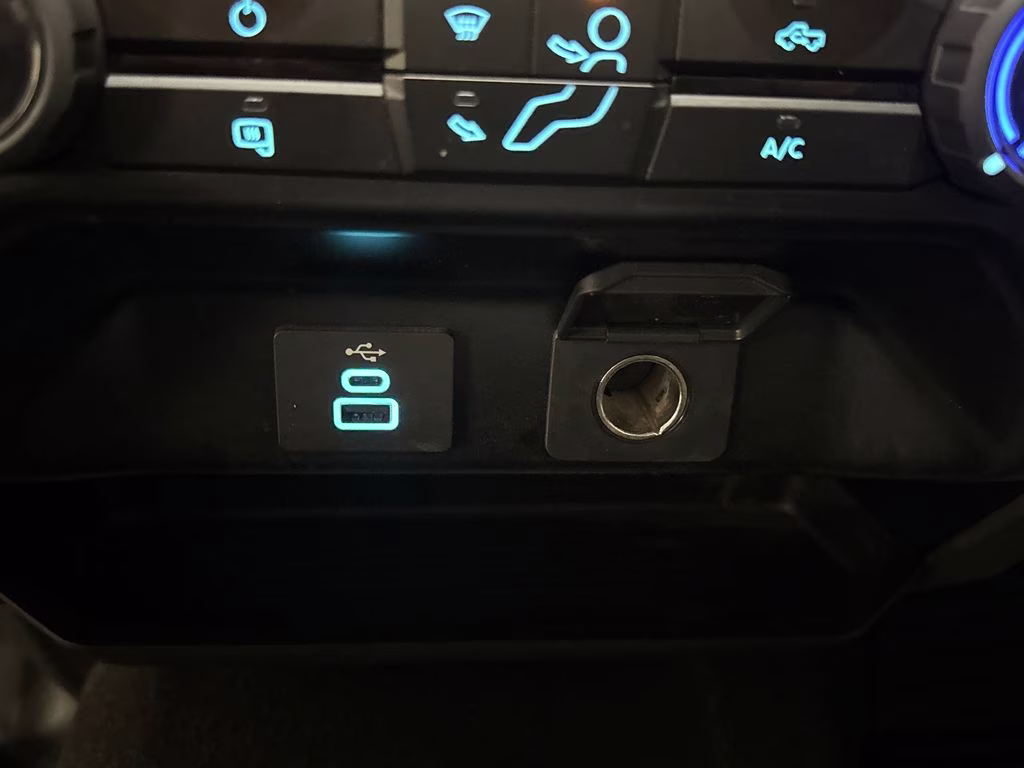 2024 Oxford White Ford Super Duty F-250 SRW XL RWD Truck