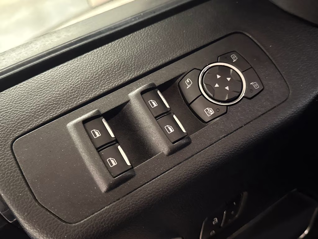 2019 Magnetic Ford F-150 Lariat RWD Truck