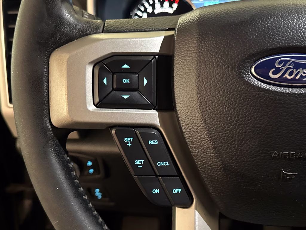 2019 Magnetic Ford F-150 Lariat RWD Truck