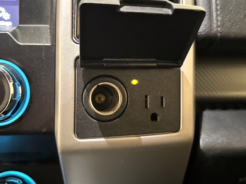 2019 Magnetic Ford F-150 Lariat RWD Truck