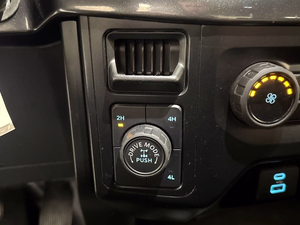 2023 Avalanche Ford F-150 XL 4X4 Truck