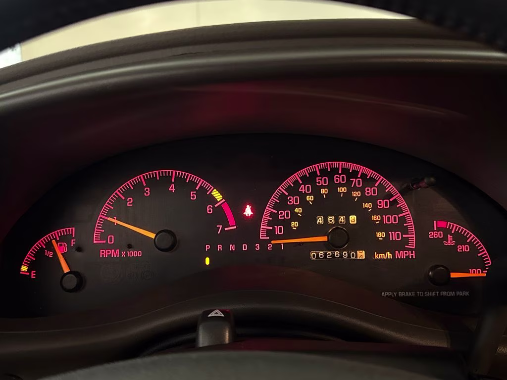1998 Medium Red Metallic Pontiac Grand Prix SE FWD Sedan
