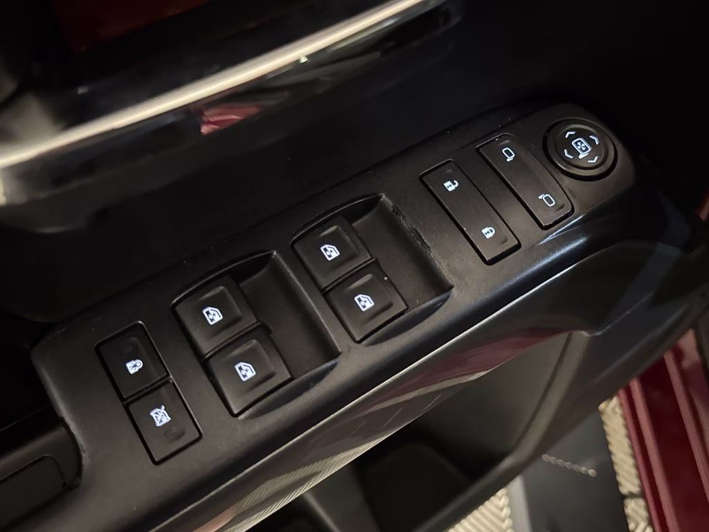 2016 Siren Red Tintcoat Chevrolet Silverado 1500 LT RWD Truck