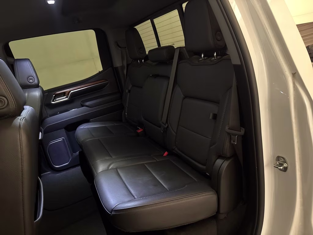 2022 White Frost Tricoat GMC Sierra 1500 Denali 4X4 Truck
