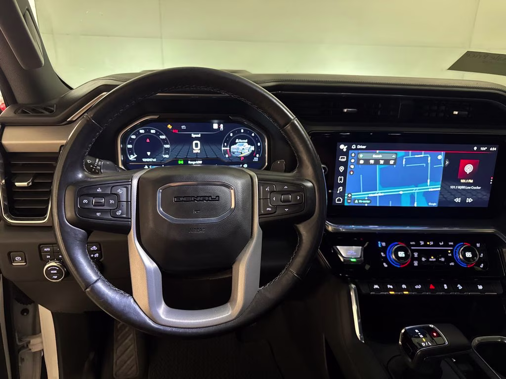 2022 White Frost Tricoat GMC Sierra 1500 Denali 4X4 Truck