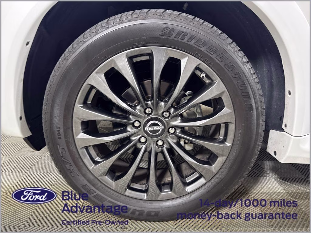 2024 Aspen White Tricoat Nissan Armada Platinum 4X4 SUV