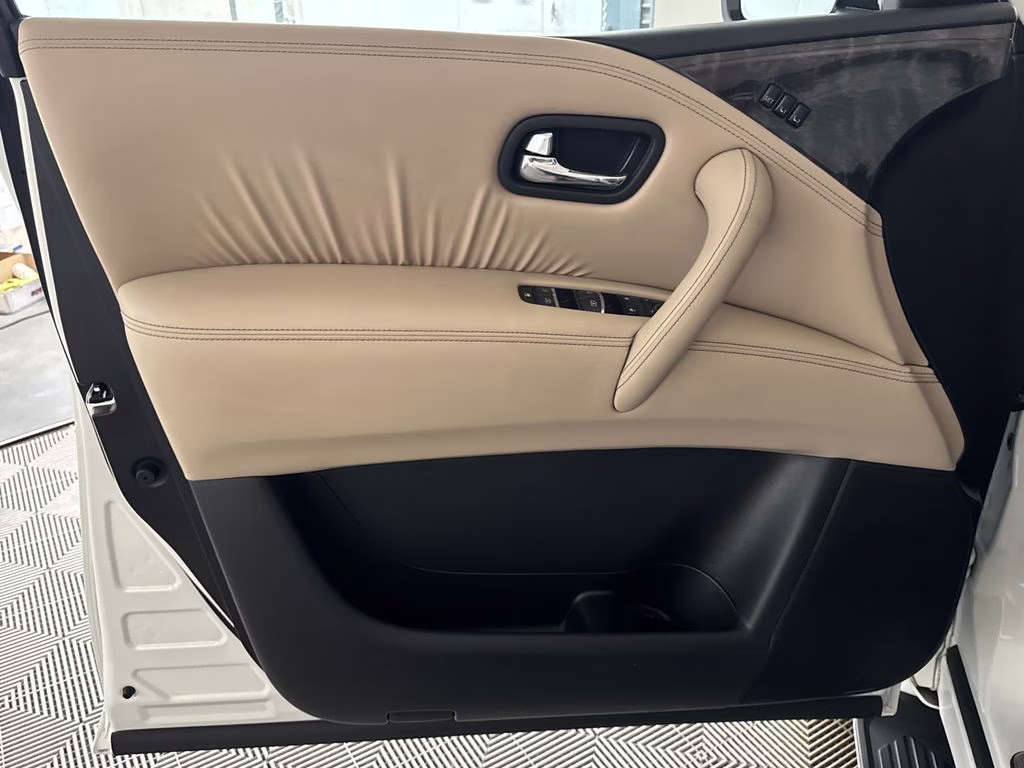2024 Aspen White Tricoat Nissan Armada Platinum 4X4 SUV