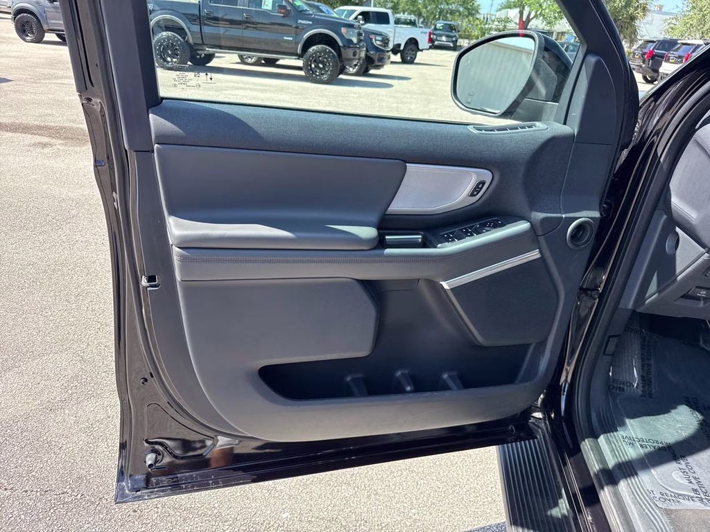 2025 Agate Black Metallic Ford Expedition Max Active RWD SUV