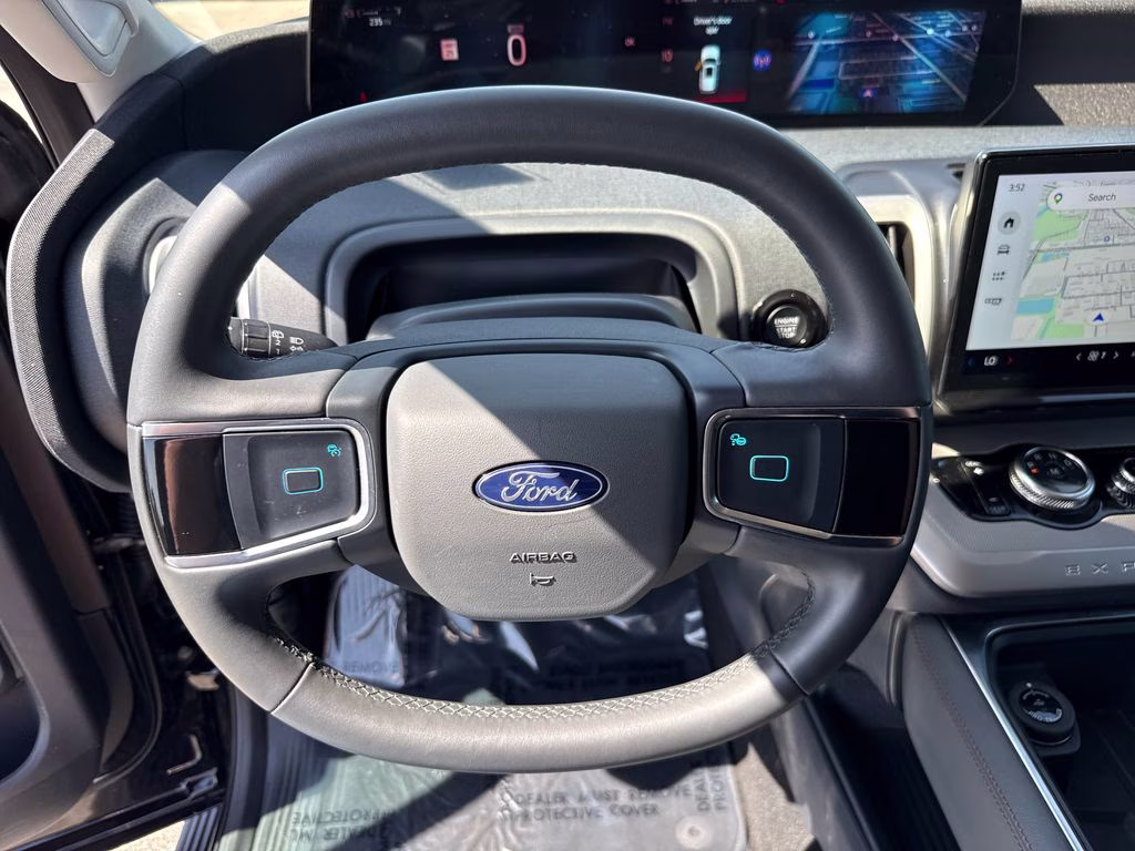2025 Agate Black Metallic Ford Expedition Max Active RWD SUV