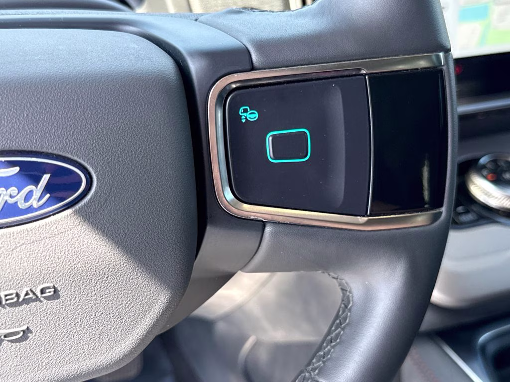 2025 Agate Black Metallic Ford Expedition Max Active RWD SUV