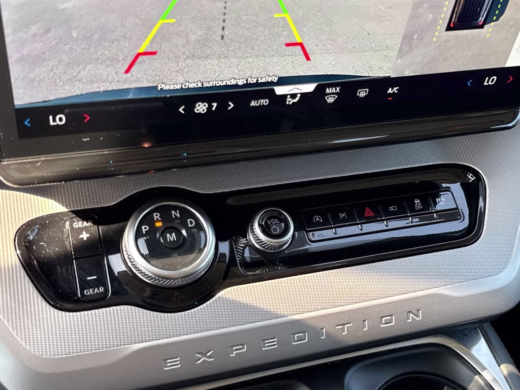 2025 Agate Black Metallic Ford Expedition Max Active RWD SUV
