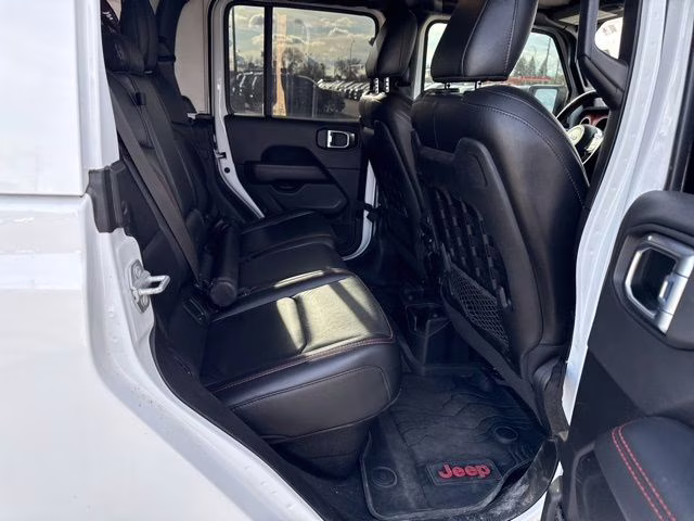 2021 Bright White Clearcoat Jeep Gladiator Rubicon 4X4 Truck