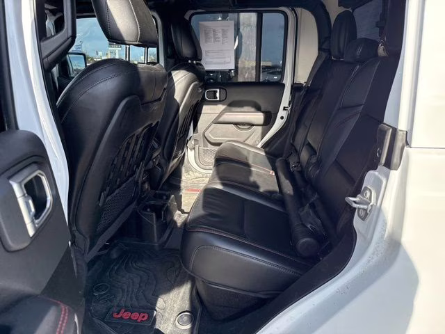2021 Bright White Clearcoat Jeep Gladiator Rubicon 4X4 Truck