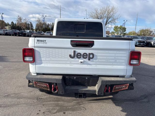 2021 Bright White Clearcoat Jeep Gladiator Rubicon 4X4 Truck