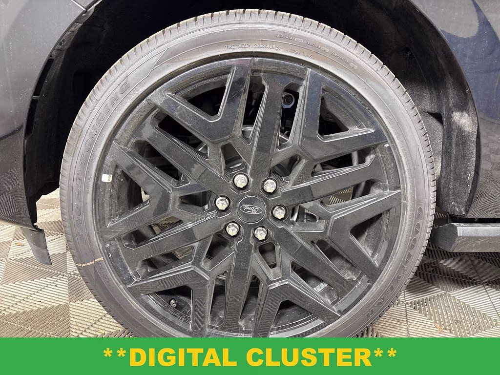 2026 Agate Black Metallic Ford Expedition Platinum 4X4 SUV