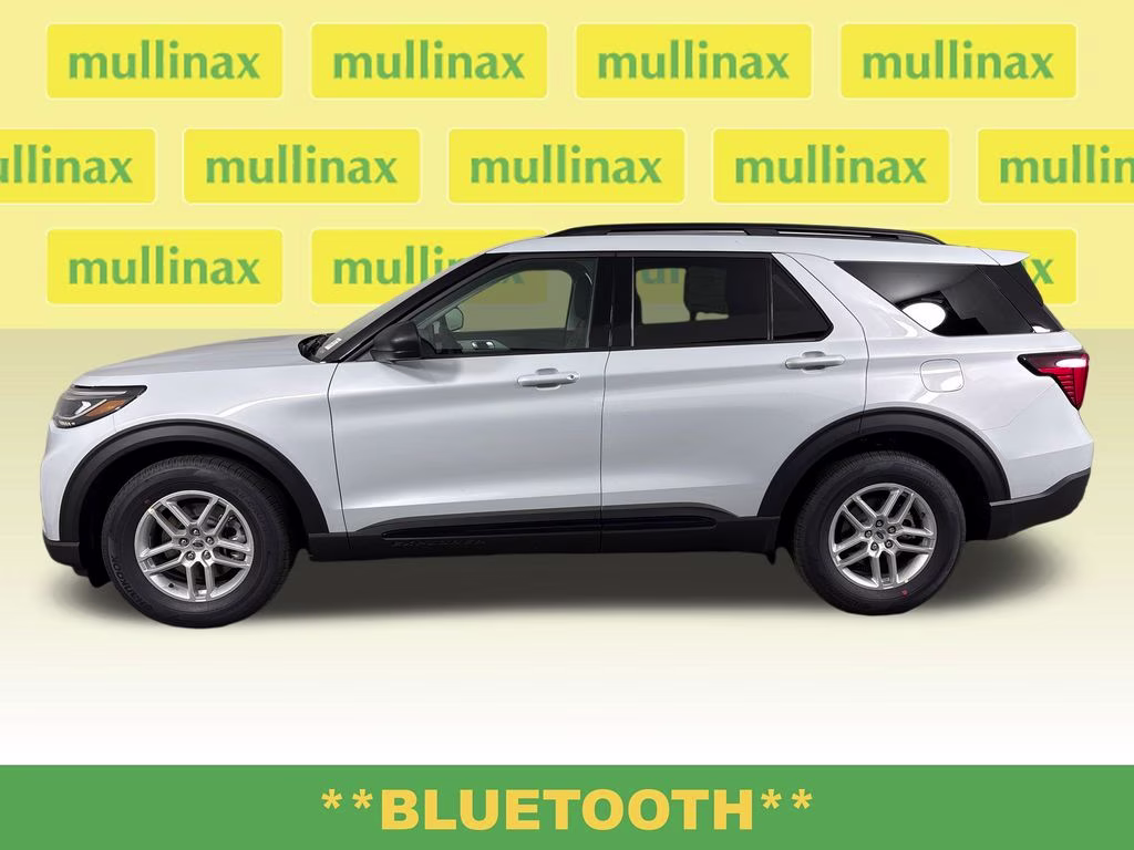 2026 Space White Metallic Ford Explorer Active RWD SUV
