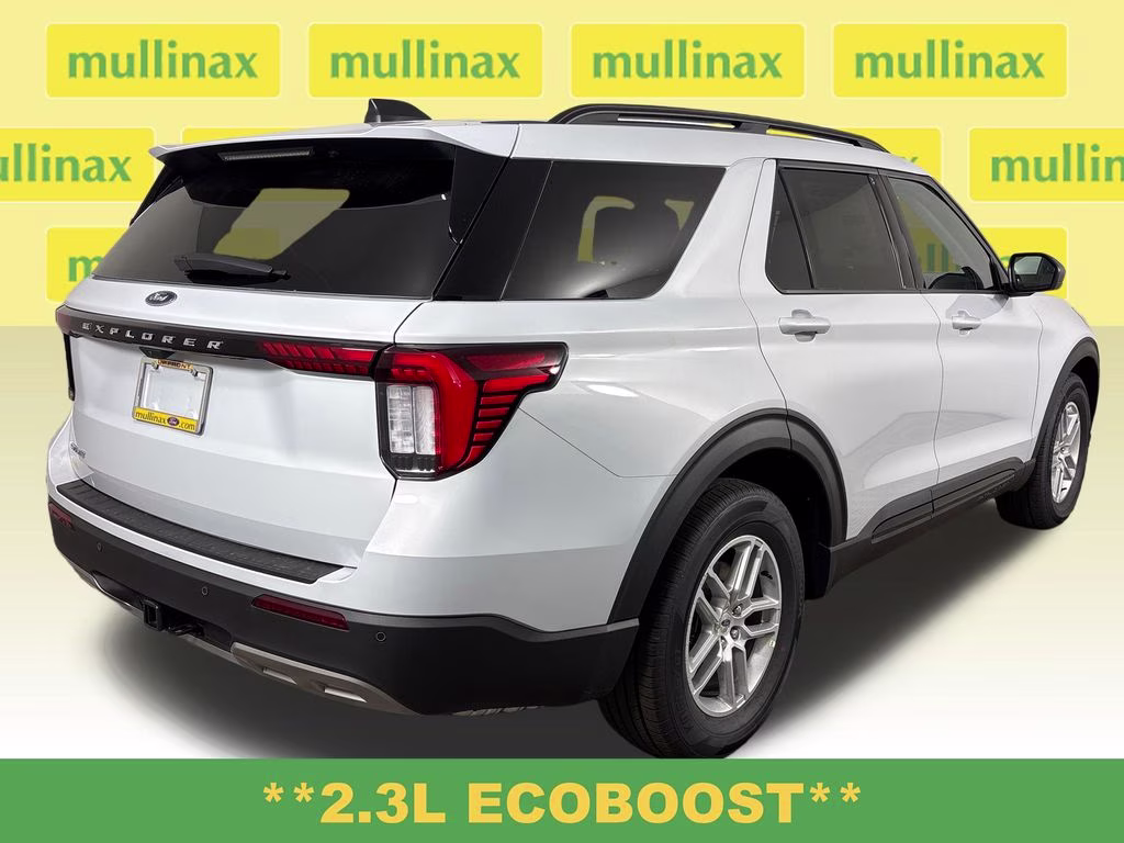 2026 Space White Metallic Ford Explorer Active RWD SUV