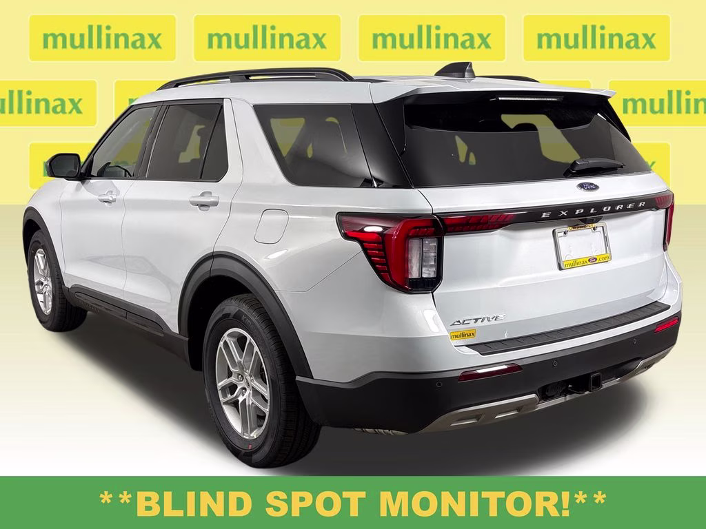 2026 Space White Metallic Ford Explorer Active RWD SUV