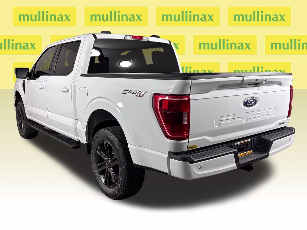 2022 Oxford White Ford F-150 XLT 4X4 Truck