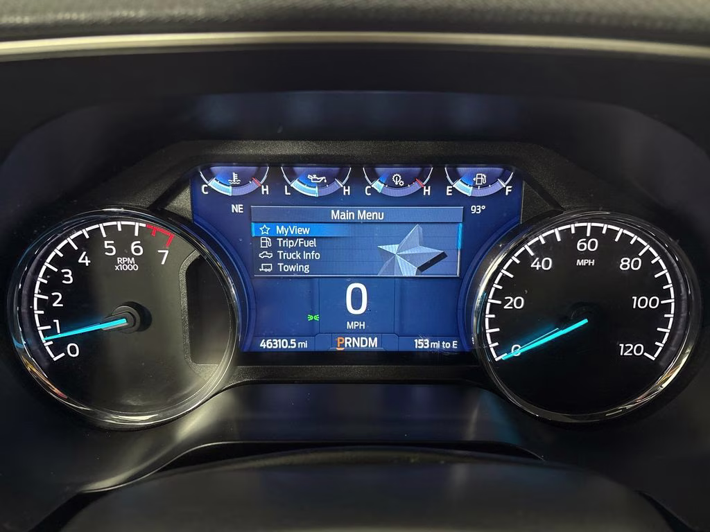 2022 Oxford White Ford F-150 XLT 4X4 Truck