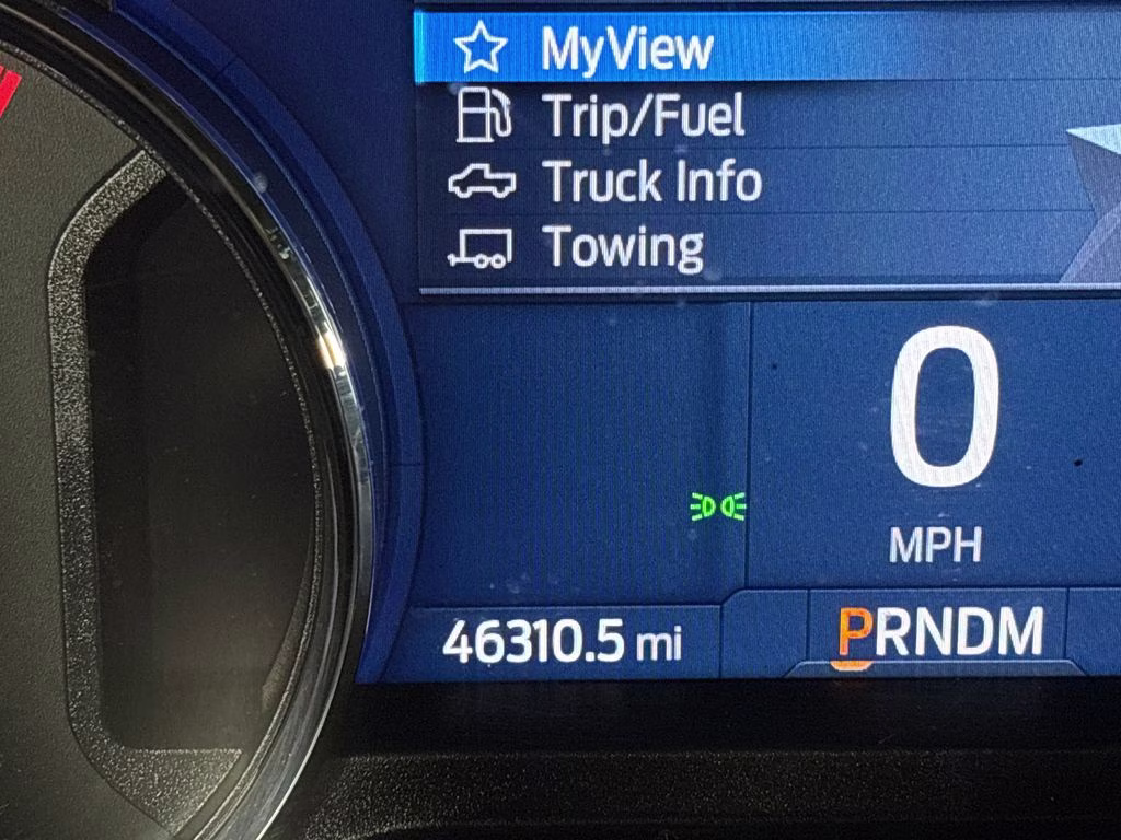2022 Oxford White Ford F-150 XLT 4X4 Truck
