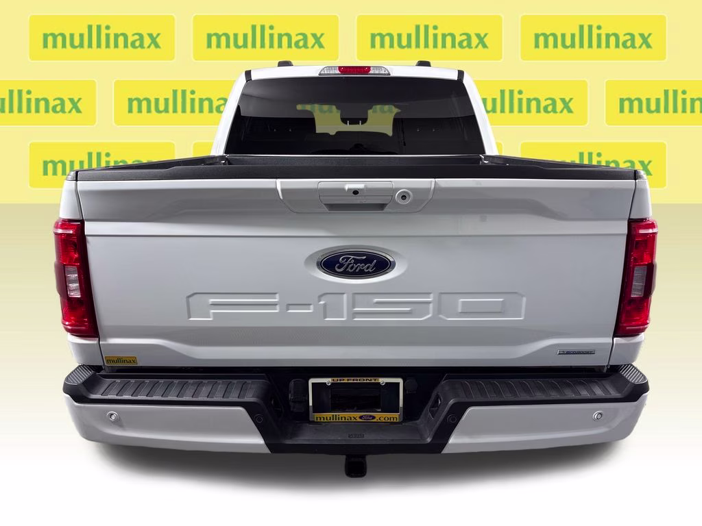 2022 Oxford White Ford F-150 XLT 4X4 Truck