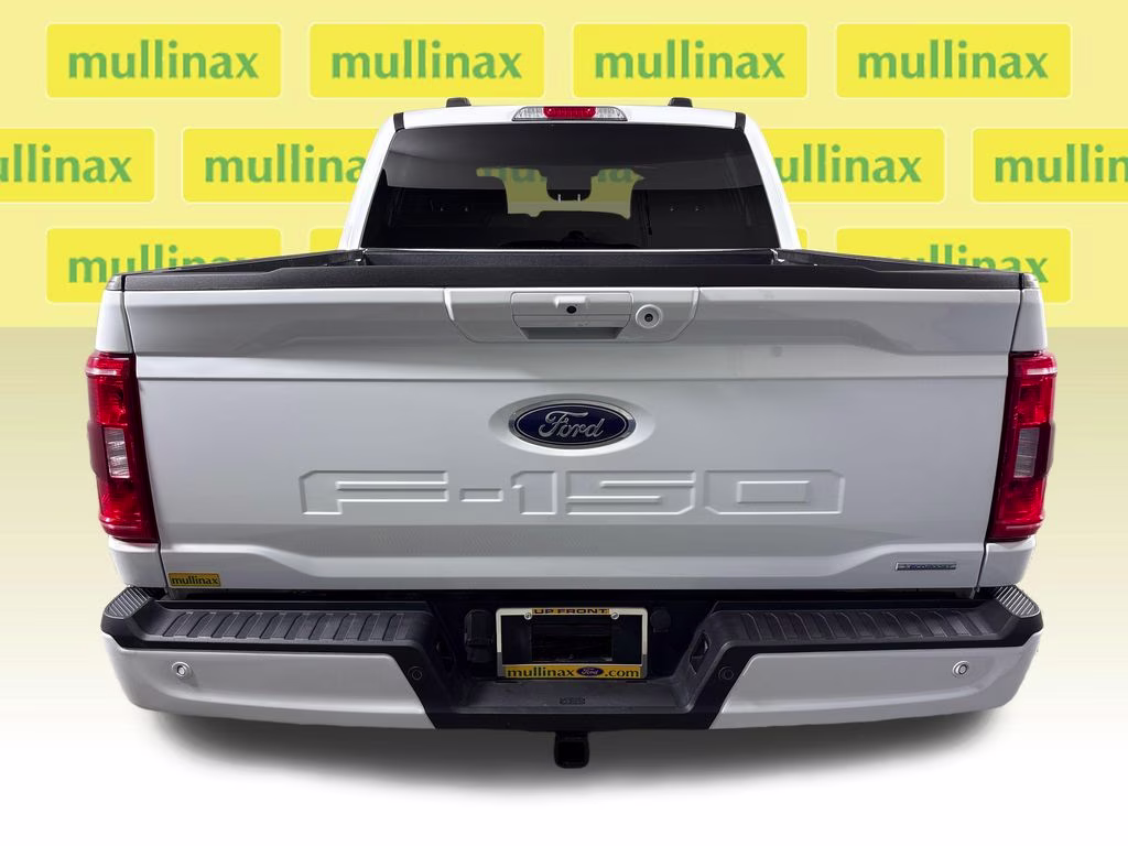 2022 Oxford White Ford F-150 XLT 4X4 Truck