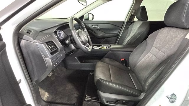 2024 Everest White Pearl Nissan Rogue SV AWD SUV
