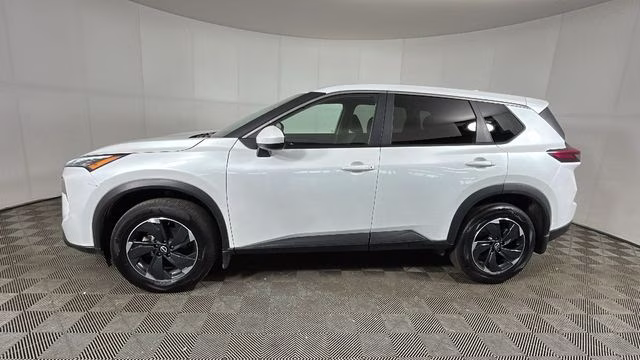 2024 Everest White Pearl Nissan Rogue SV AWD SUV