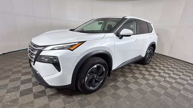 2024 Everest White Pearl Nissan Rogue SV AWD SUV