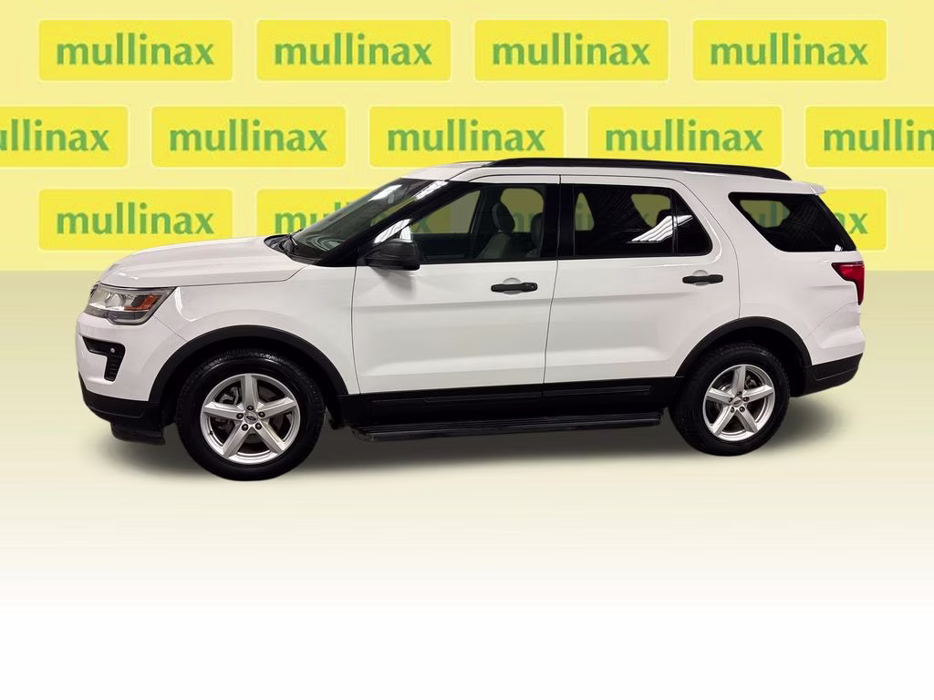 2018 Oxford White Ford Explorer Base 4X4 SUV