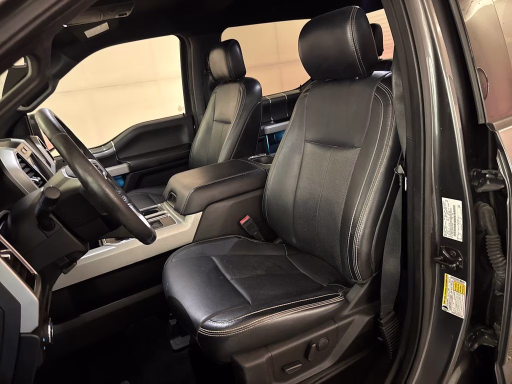 2019 Magnetic Ford F-150 Lariat RWD Truck