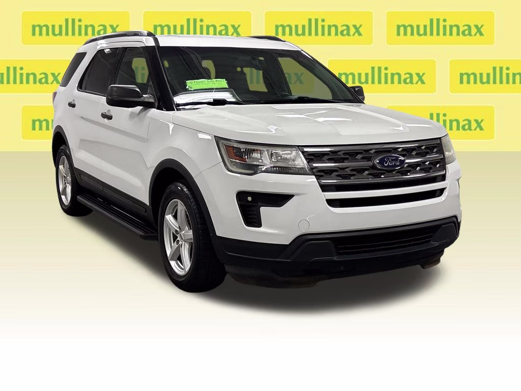 2018 Oxford White Ford Explorer Base 4X4 SUV
