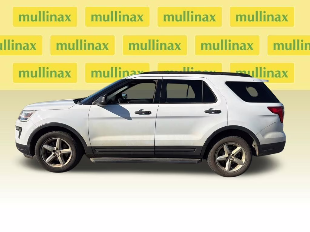 2018 Oxford White Ford Explorer Base 4X4 SUV