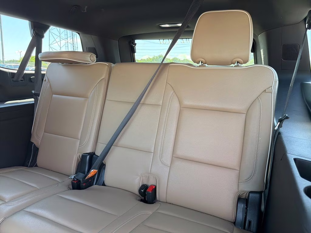 2023 Summit White Chevrolet Suburban Premier RWD SUV
