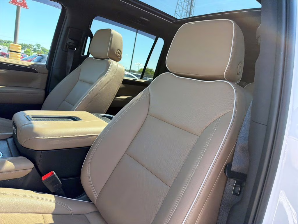 2023 Summit White Chevrolet Suburban Premier RWD SUV