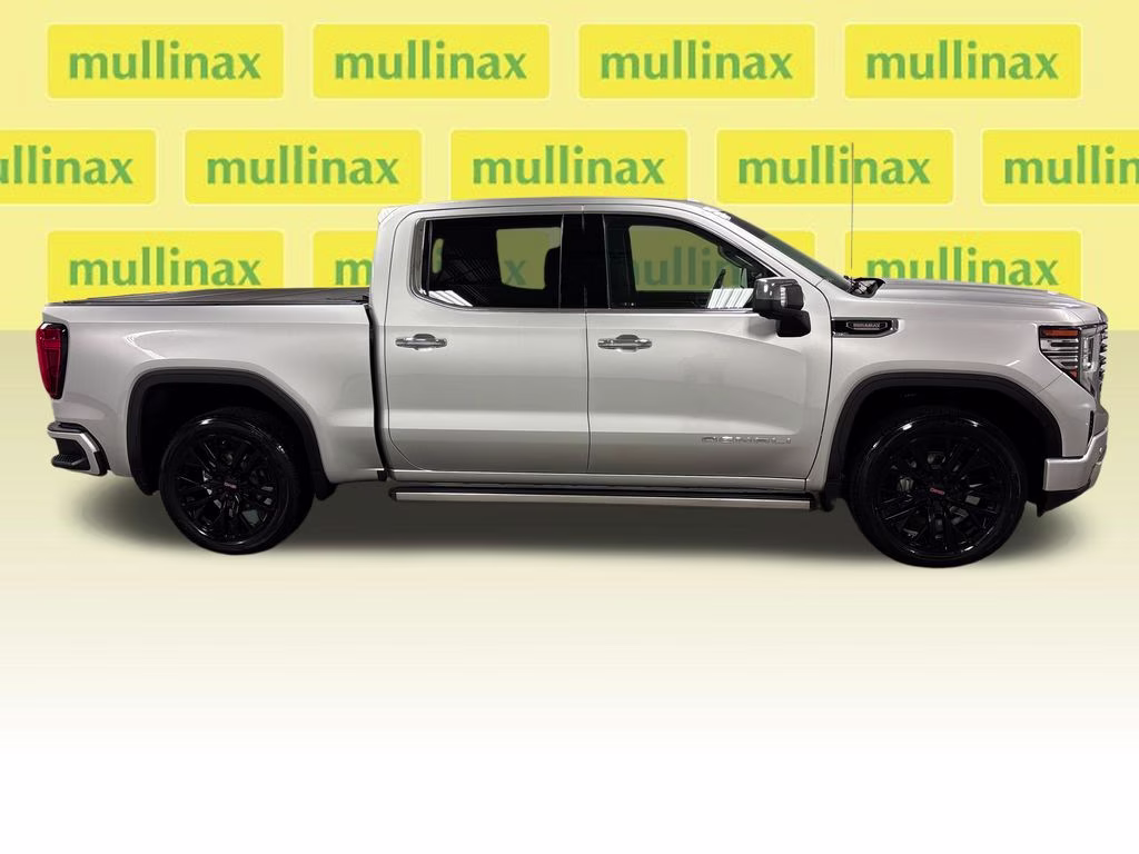 2022 Quicksilver Metallic GMC Sierra 1500 Denali 4X4 Truck