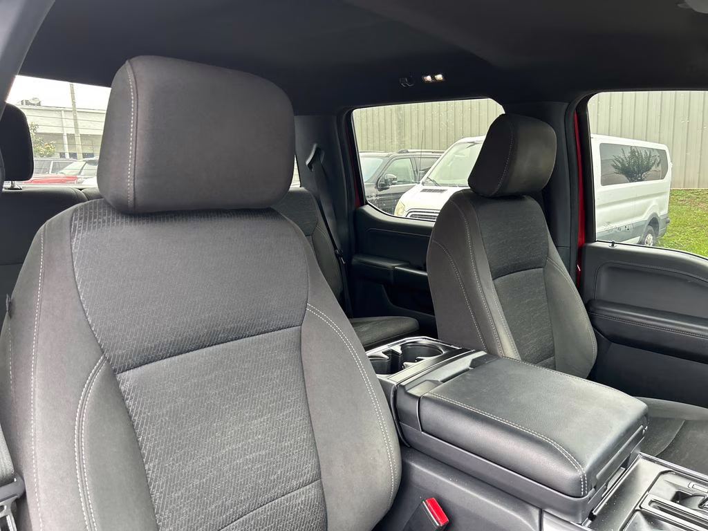 2023 Chili Pepper Red Ford F-150 XLT RWD Truck