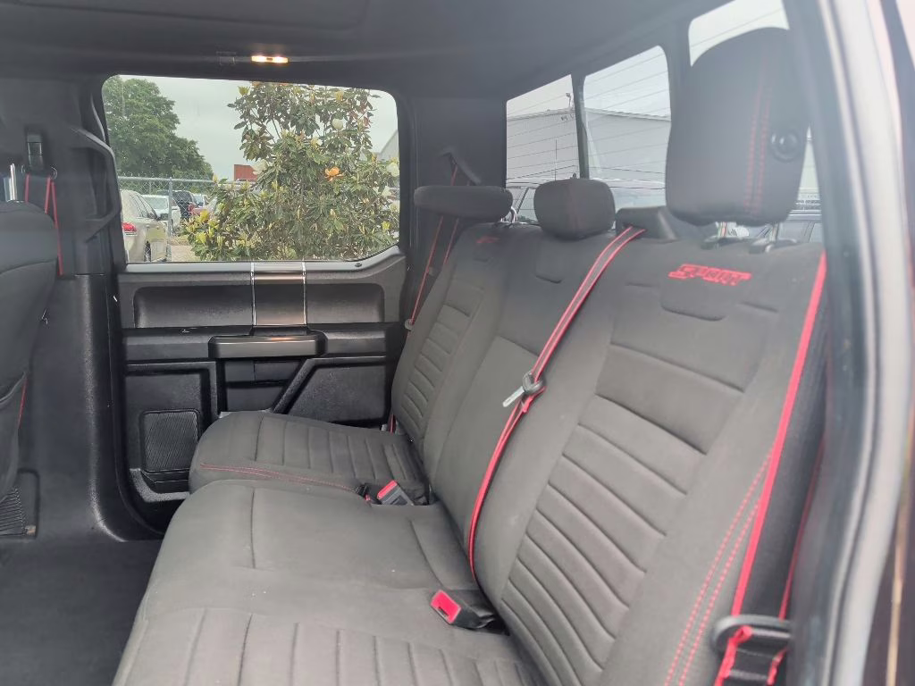 2019 Magma Red Metallic Ford F-150 XLT 4X4 Truck