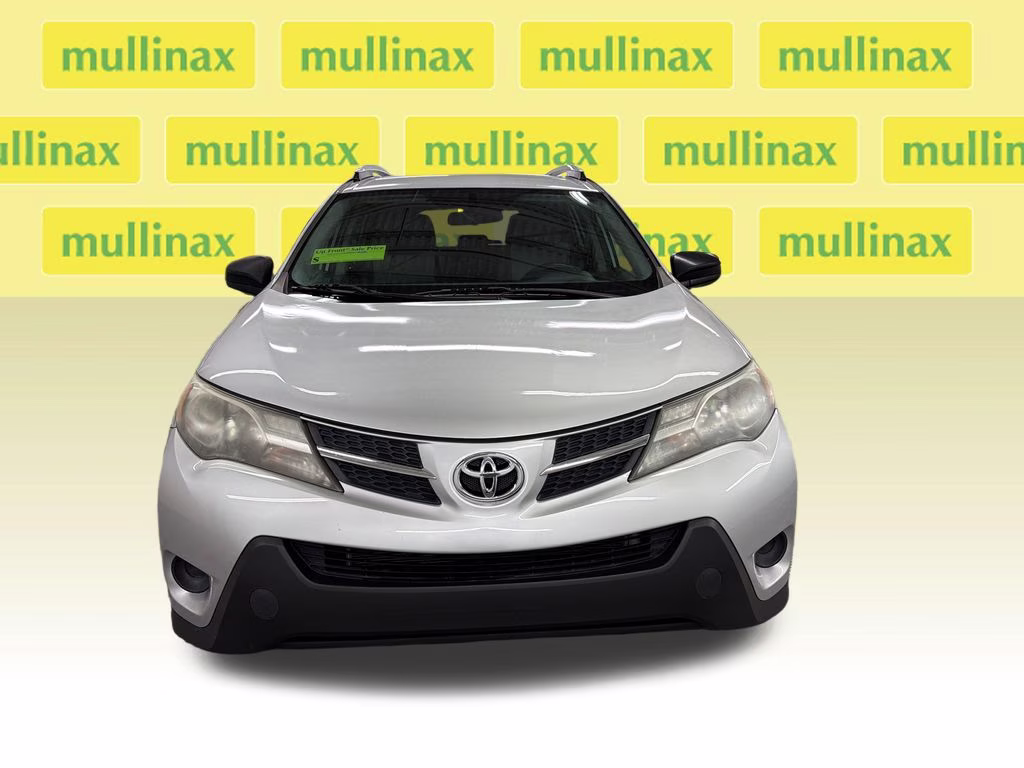 2015 Classic Silver Metallic Toyota RAV4 LE FWD SUV