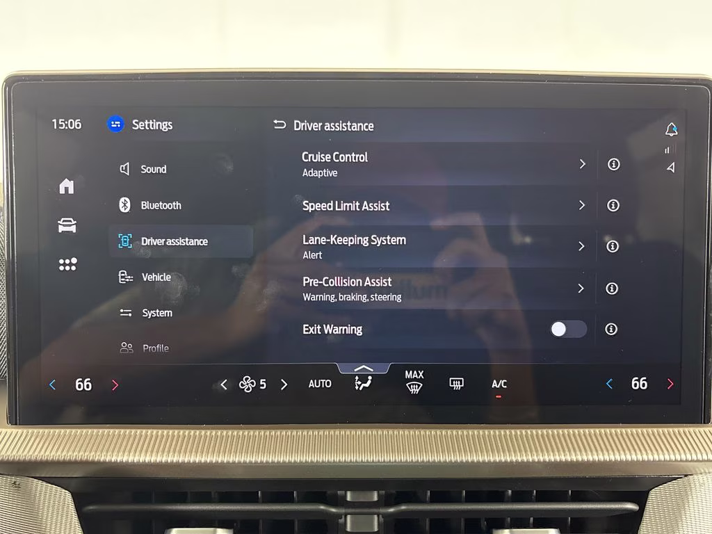 2026 Agate Black Metallic Ford Explorer Active RWD SUV