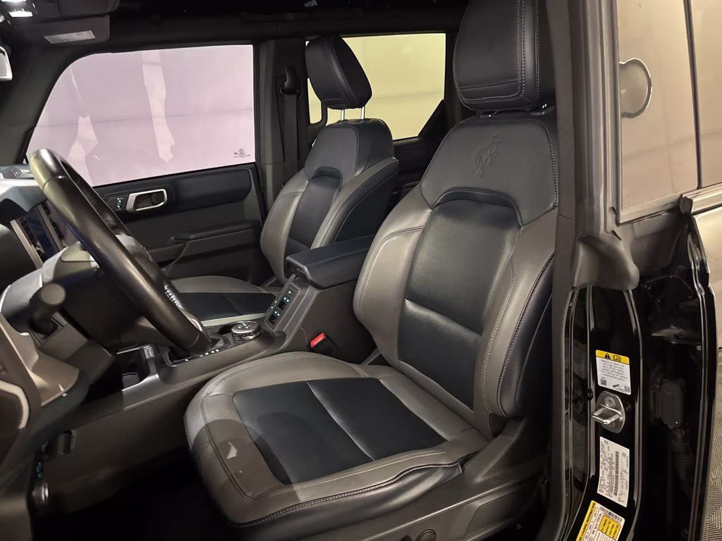 2024 Shadow Black Ford Bronco Outer Banks 4X4 SUV