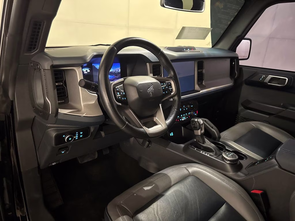 2024 Shadow Black Ford Bronco Outer Banks 4X4 SUV