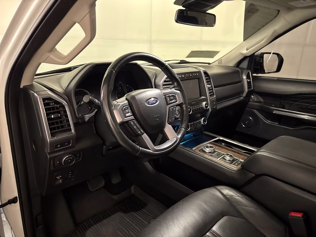 2021 Star White Metallic Tri-Coat Ford Expedition Max Platinum 4X4 SUV