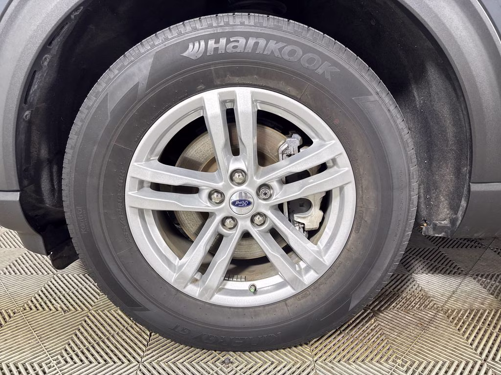 2023 Stone Blue Metallic Ford Explorer XLT RWD SUV