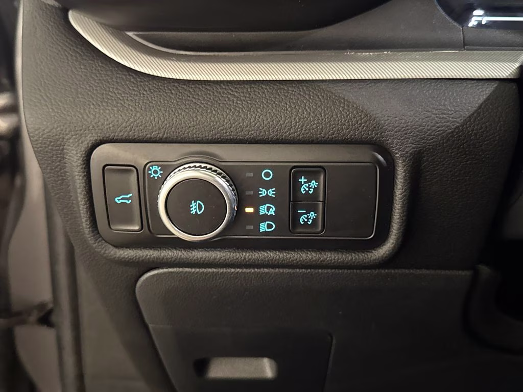 2023 Carbonized Gray Metallic Ford Explorer XLT RWD SUV