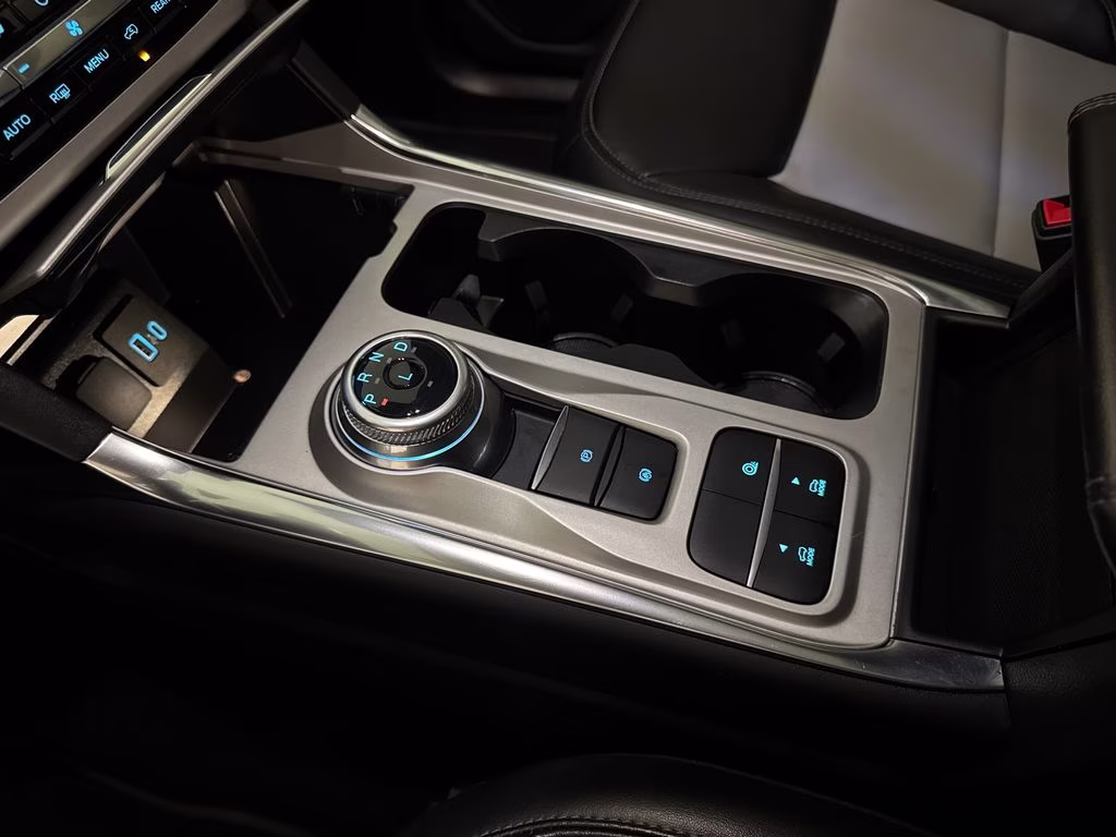 2023 Carbonized Gray Metallic Ford Explorer XLT RWD SUV