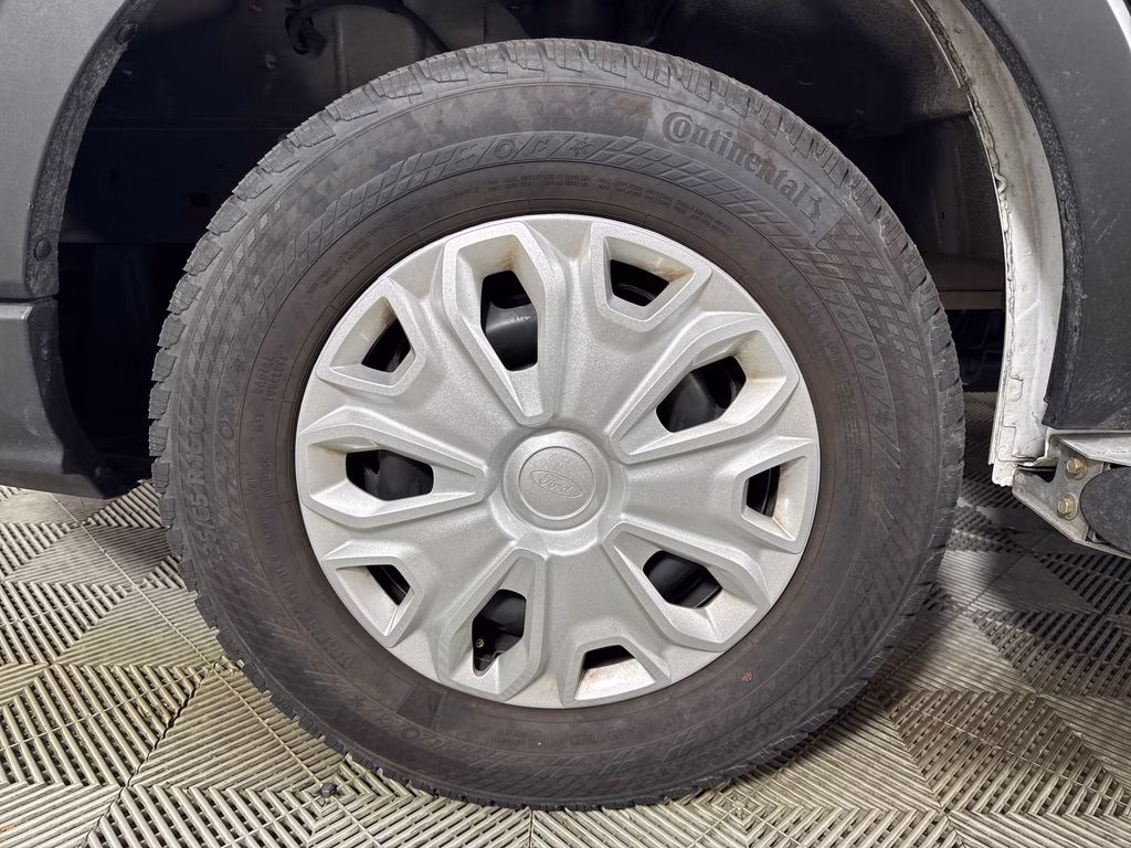 2025 Oxford White Ford Transit-250 Base RWD Van